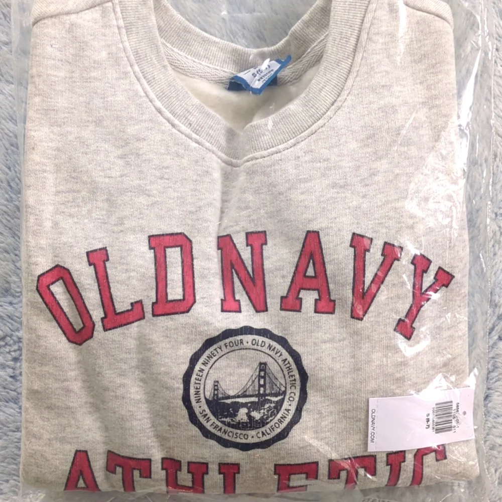 NWT Sz S Old Navy '94 Gender-Neutral Logo-Graphic Sweatshirt 1994 Reissue